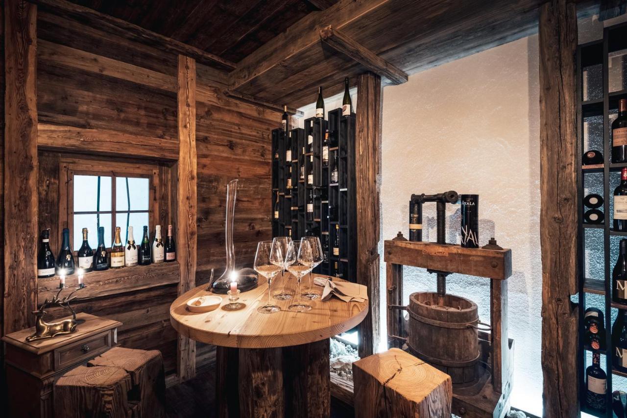Les Dolomites Mountain Lodges San Martino in Badia Dış mekan fotoğraf