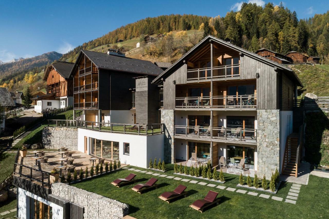 Les Dolomites Mountain Lodges San Martino in Badia Dış mekan fotoğraf