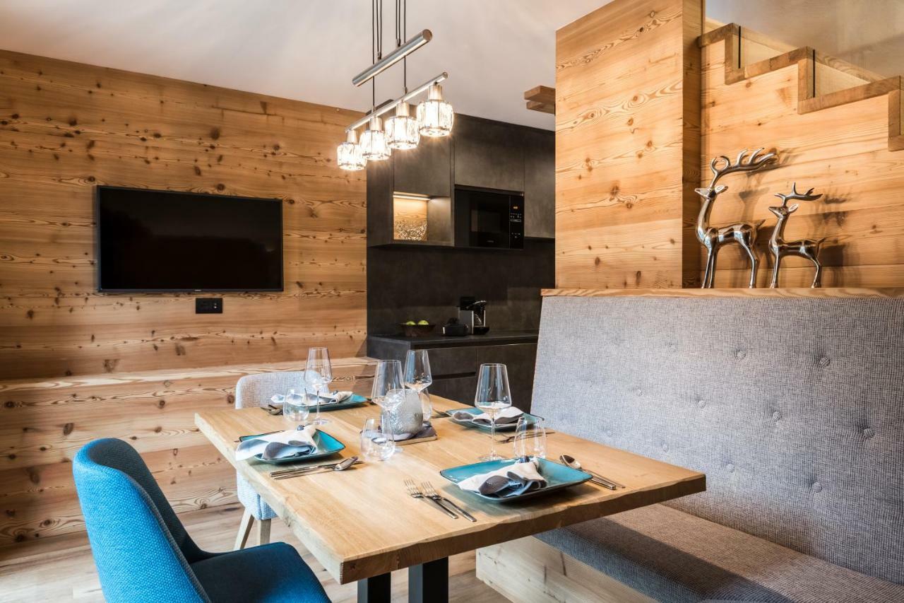 Les Dolomites Mountain Lodges San Martino in Badia Dış mekan fotoğraf
