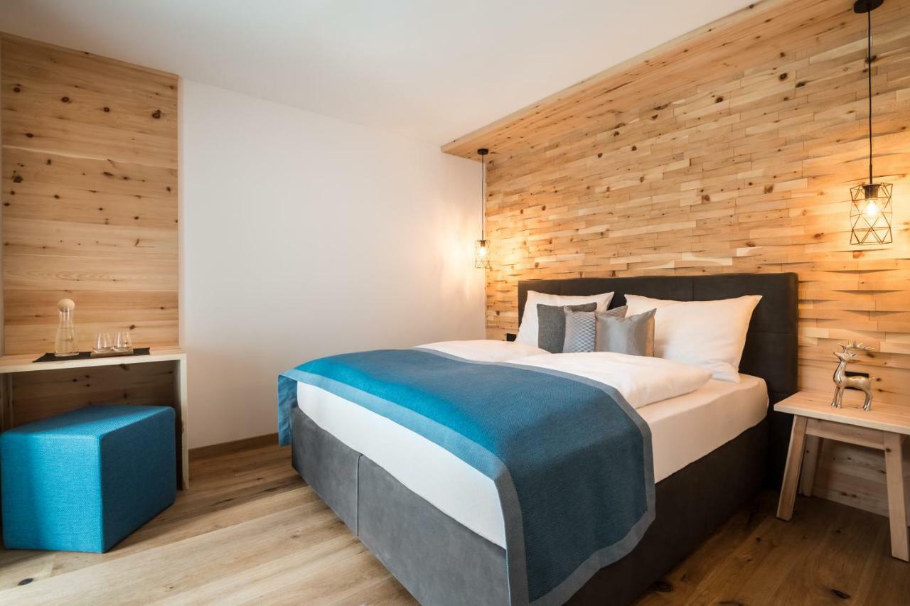 Les Dolomites Mountain Lodges San Martino in Badia Dış mekan fotoğraf