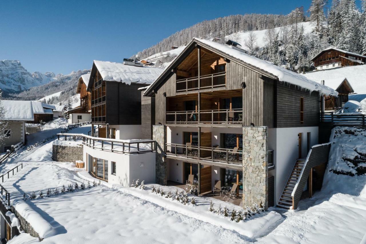Les Dolomites Mountain Lodges San Martino in Badia Dış mekan fotoğraf