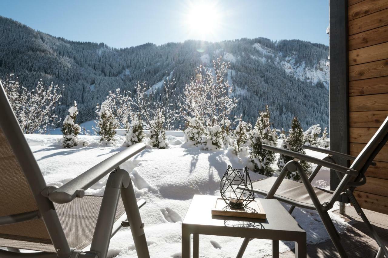 Les Dolomites Mountain Lodges San Martino in Badia Dış mekan fotoğraf